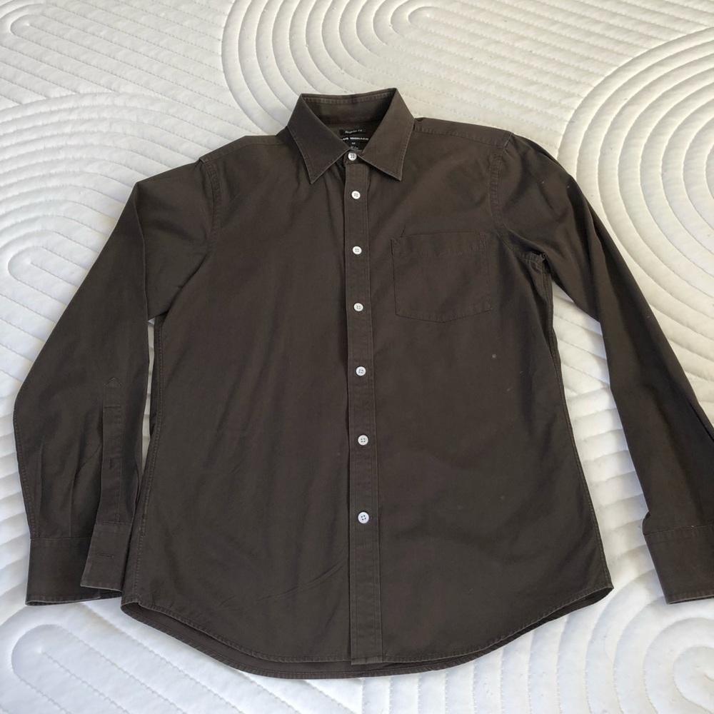 Button down Shirt - Picture 2 of 3